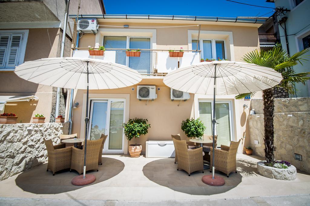 Sebenicum Apartments シベニク エクステリア 写真