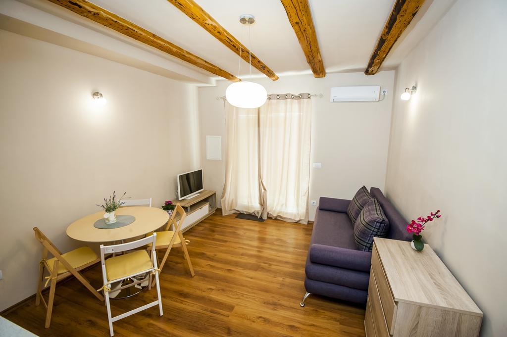 Sebenicum Apartments シベニク エクステリア 写真