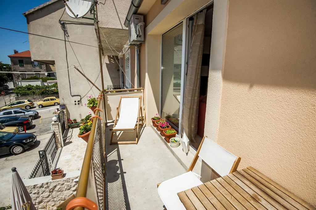 Sebenicum Apartments シベニク エクステリア 写真